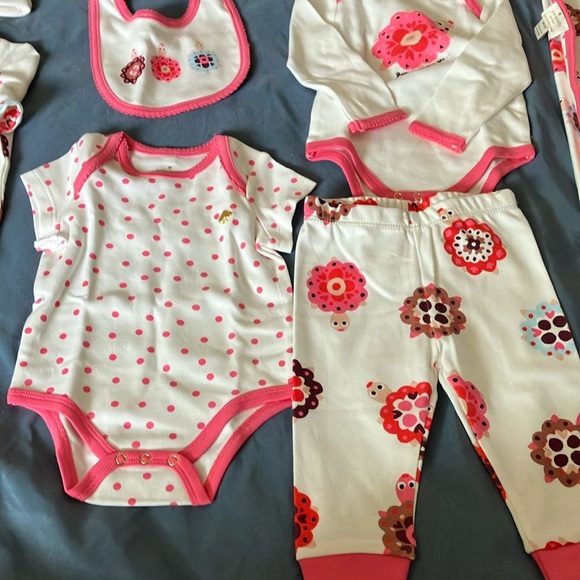 Kate Spade: Pink Turtle Floral Baby Clothing 7 piece Starter Set- 6 months - Picture 6 of 16